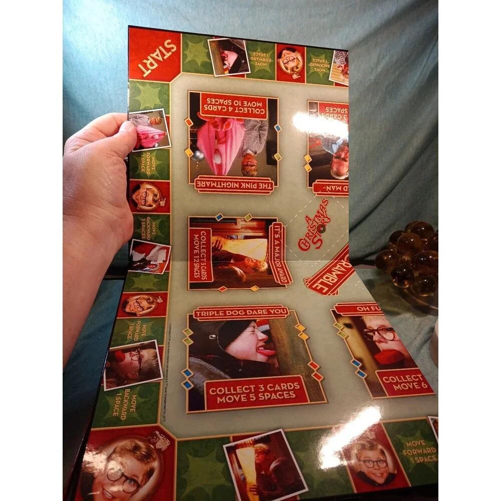 A CHRISTMAS STORY CARD SCRAMBLE GAME  PETER BILLINGSLEY SANTA